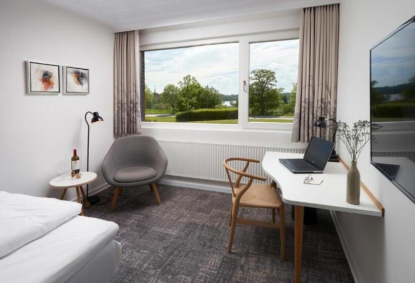 Standard Single Room, Trinity Hotel Og Konference