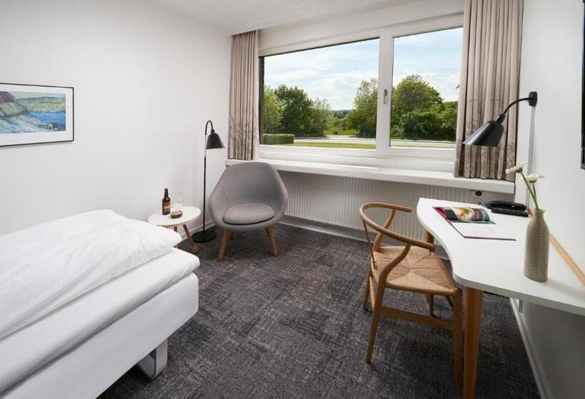 Superior Single Room, Trinity Hotel Og Konference