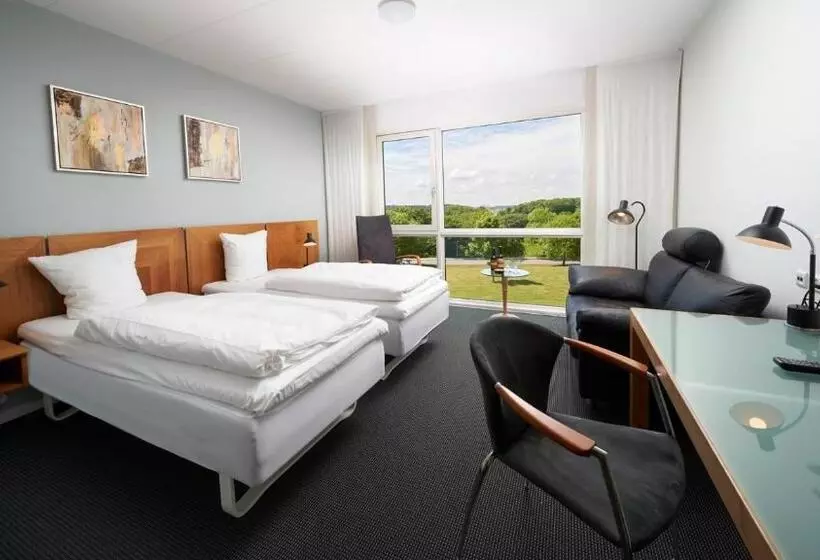 Superior Room, Trinity Hotel Og Konference