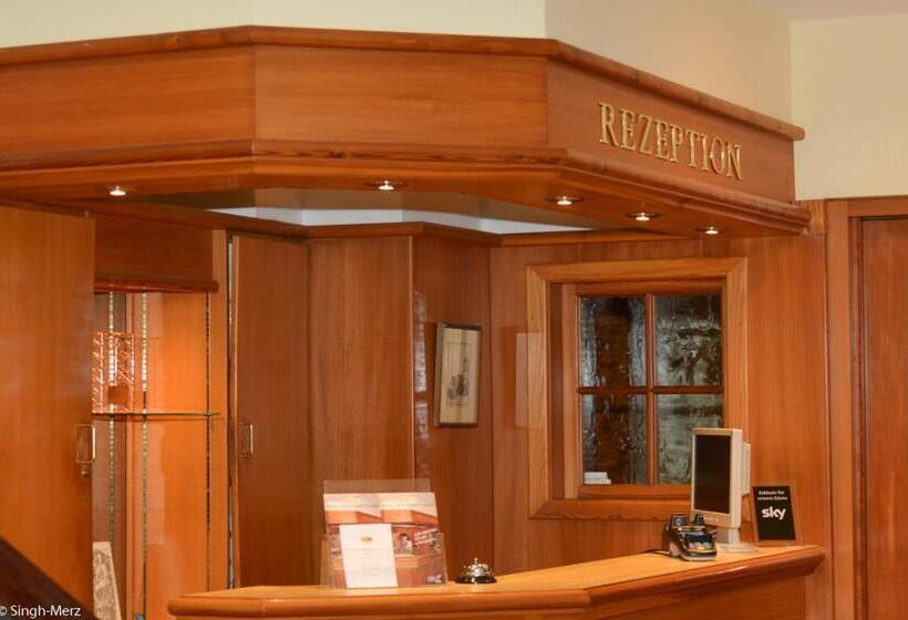 Номер Стандарт Индивидуальный, Zur Stadt Cassel