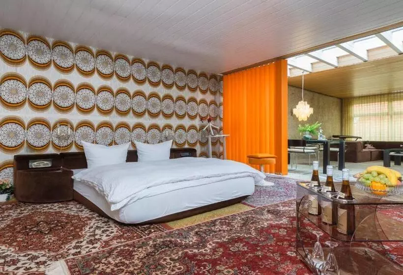 اتاق استاندارد, Parkhotel 1970