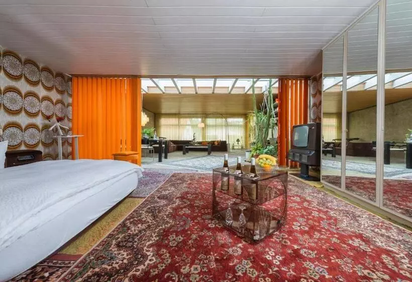 اتاق استاندارد, Parkhotel 1970