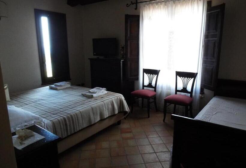 스탠다드 트리플 룸, Turismo Rurale Cefalù