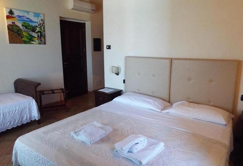 스탠다드 트리플 룸, Turismo Rurale Cefalù