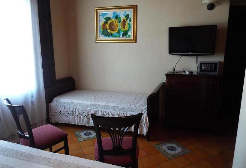 스탠다드 트리플 룸, Turismo Rurale Cefalù