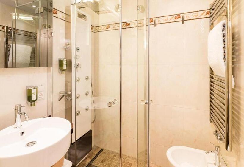 Люкс, Romantik & Family Hotel Gardenias
