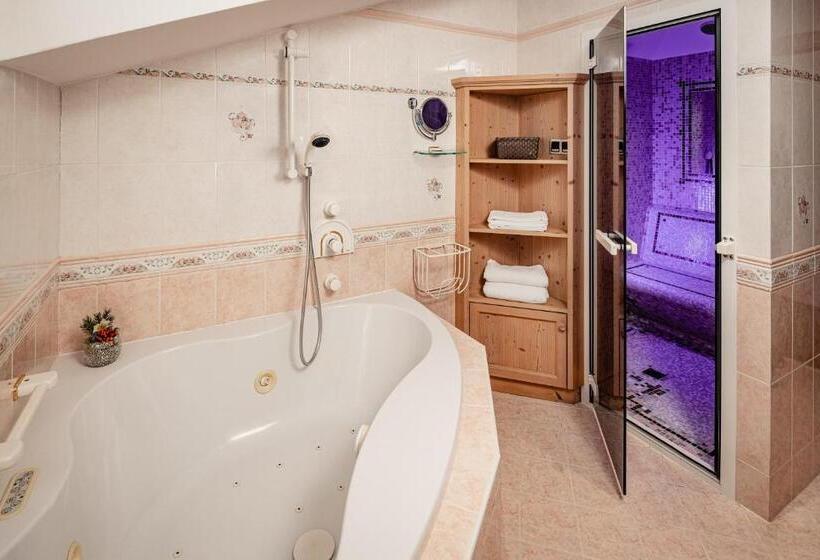 带2个卧室的公寓, Romantik & Family Hotel Gardenias