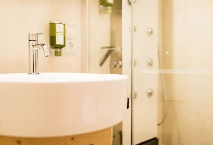 اتاق استاندارد, Romantik & Family Hotel Gardenias