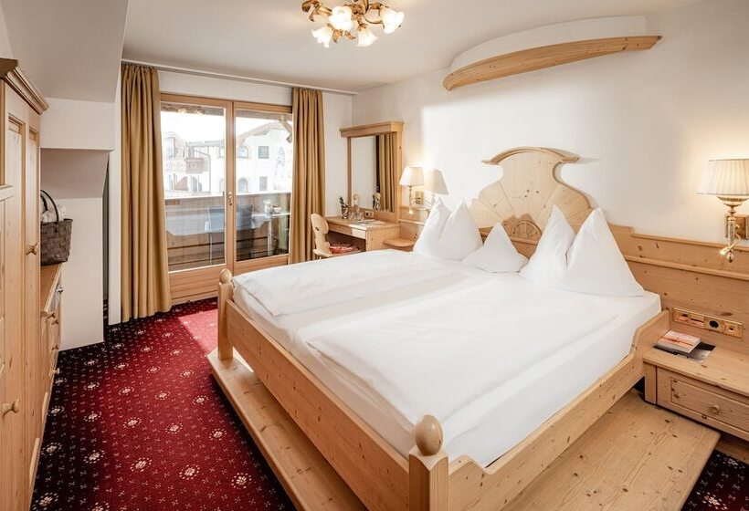 Люкс Повышенной Комфортности, Romantik & Family Hotel Gardenias