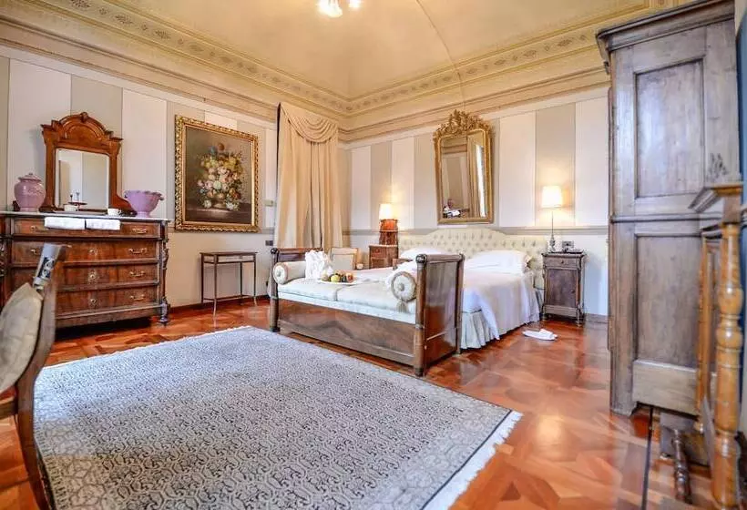 スイート, Villa Beccaris