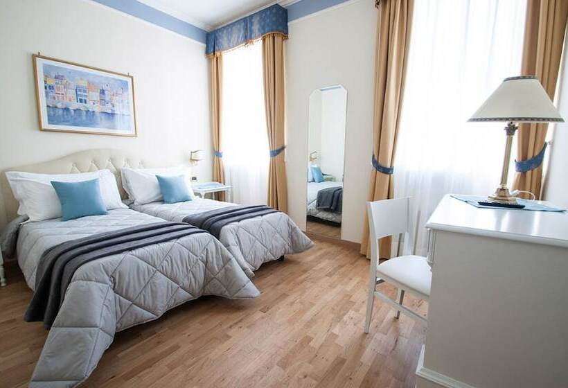 غرفة قياسية, Villa Erica