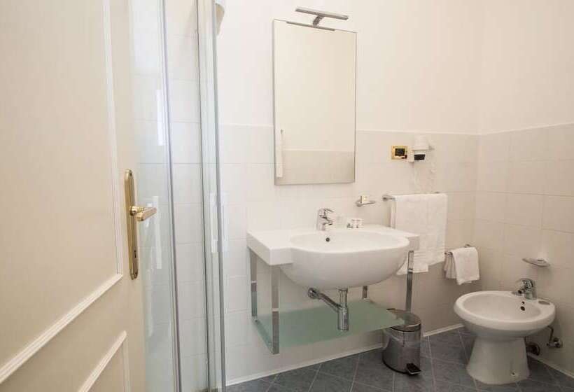 Pokój Standard, Villa Erica