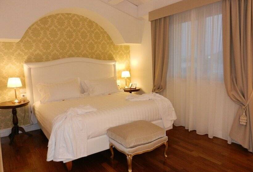 סוויטת ג'וניור, Villa Michelangelo