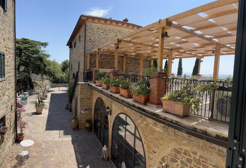 コンフォートルーム, Villa Schiatti