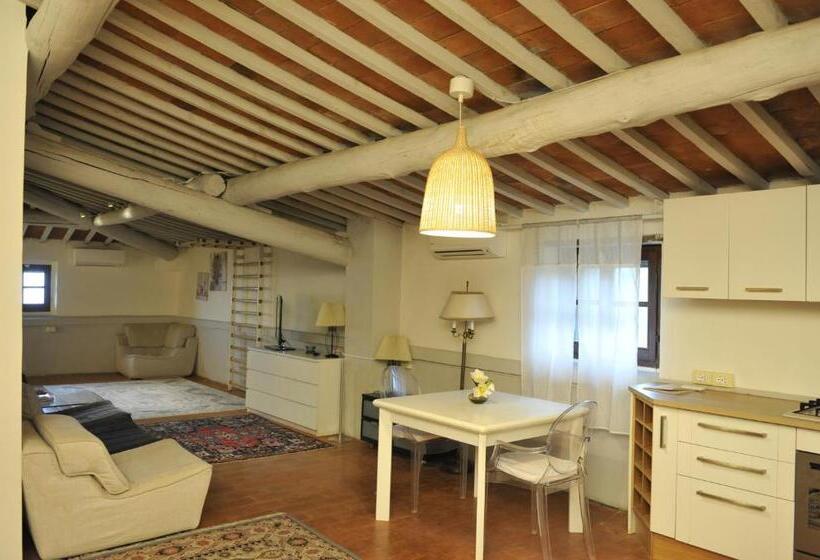 スーペリアースイート, Villa Schiatti