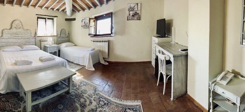 スタンダードトリプルルーム, Villa Schiatti