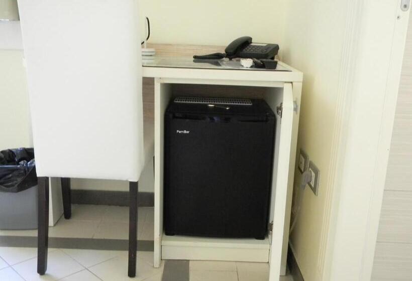 غرفة عائلية مطلّة علي الحديقة, Villa Vittoria Tropea B&b