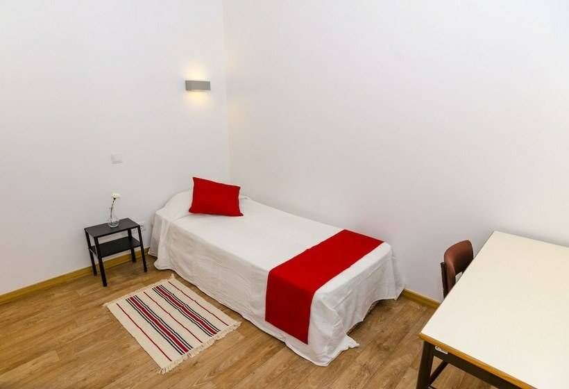 اتاق استاندارد یک نفره, Faro Albacor Residence   Hostel