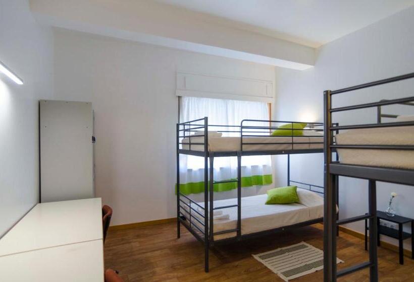اتاق استاندارد چهار تخته, Faro Albacor Residence   Hostel