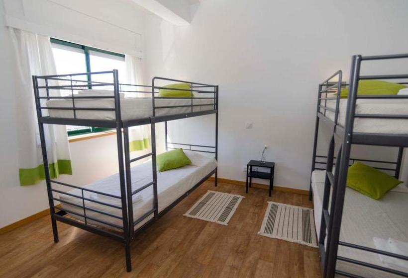 اتاق استاندارد چهار تخته, Faro Albacor Residence   Hostel