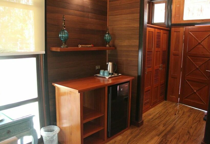 بانگلوی استاندارد, Uni Rao Centro Ecológico