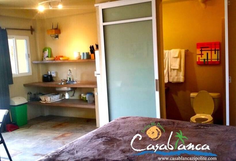 コンフォーとスイートルーム, Casablanca Guest House