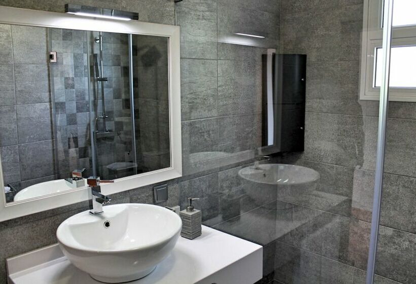 منزل 3 غرف نوم, Casa Jardim Mar By Our Madeira