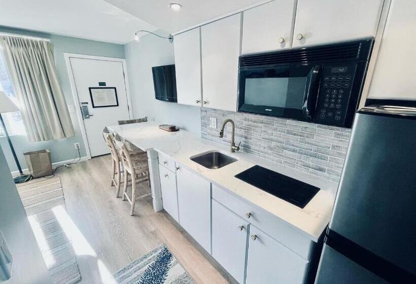 高级套房, Desert Sand Resort