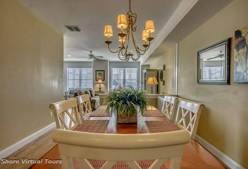 Апартаменты 4 Спальни, Hemingways By The Sea