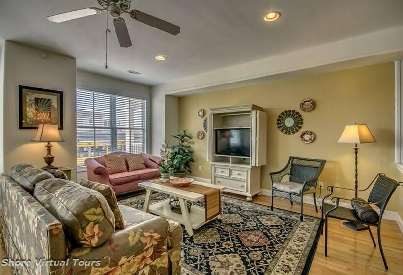 Апартаменты 4 Спальни, Hemingways By The Sea