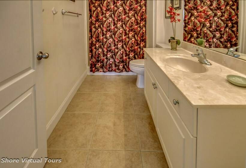 Апартаменты 4 Спальни, Hemingways By The Sea