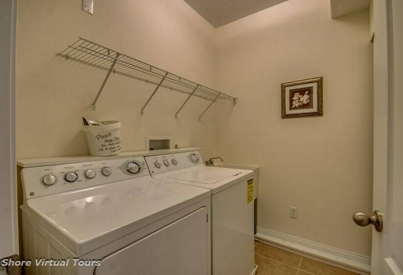 Апартаменты 4 Спальни, Hemingways By The Sea