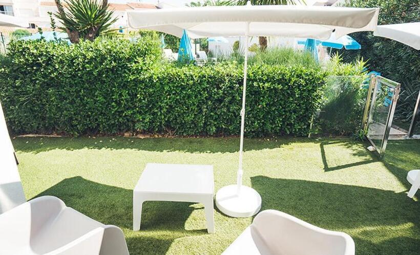 سوییت جونیور با چشم‌انداز استخر, Hôtel Eve Cap D Agde Village Naturiste