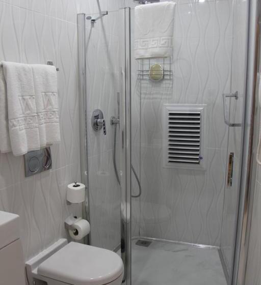 اتاق اکونومی یک تخته, White Line Boutique