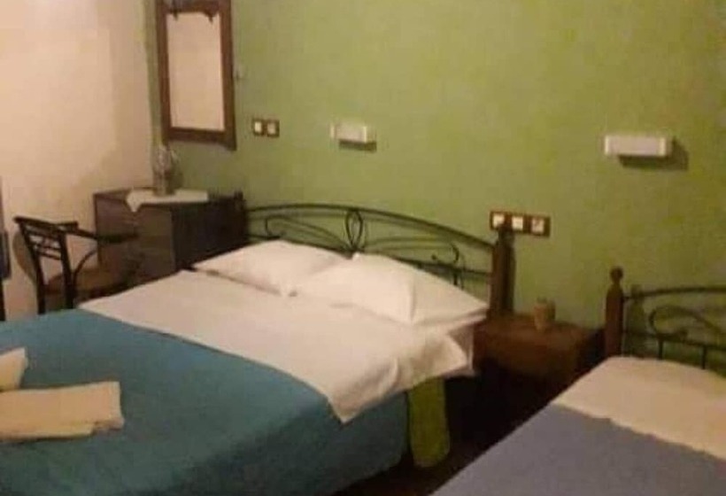 חדר קלאסי לשלושה, Zakros Rooms Restaurant