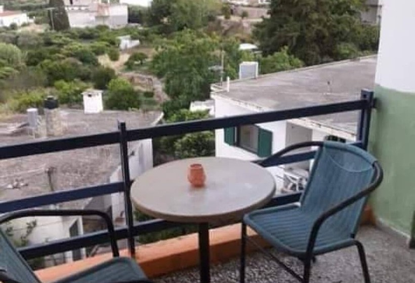 חדר קלאסי לשלושה, Zakros Rooms Restaurant