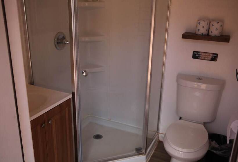 كوخ قياسي, Zion View Camping