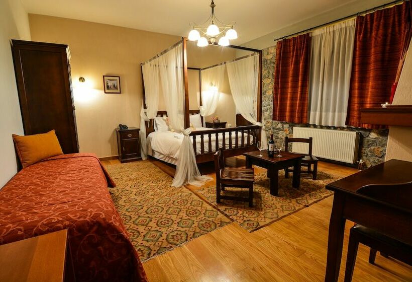 Номер Стандарт Трехместный, Karyatis Resort