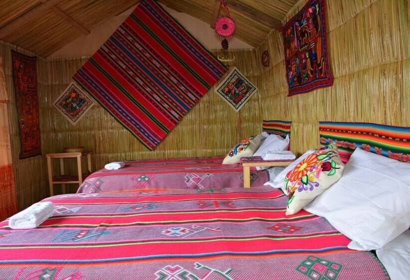 اتاق استاندارد با 2 تخت دوبل, Uros Aruntawi Lodge