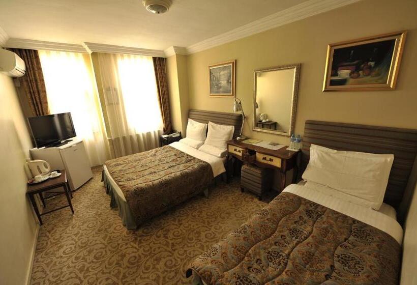 标准三人间, Ak Efe Hotel Edi̇rne