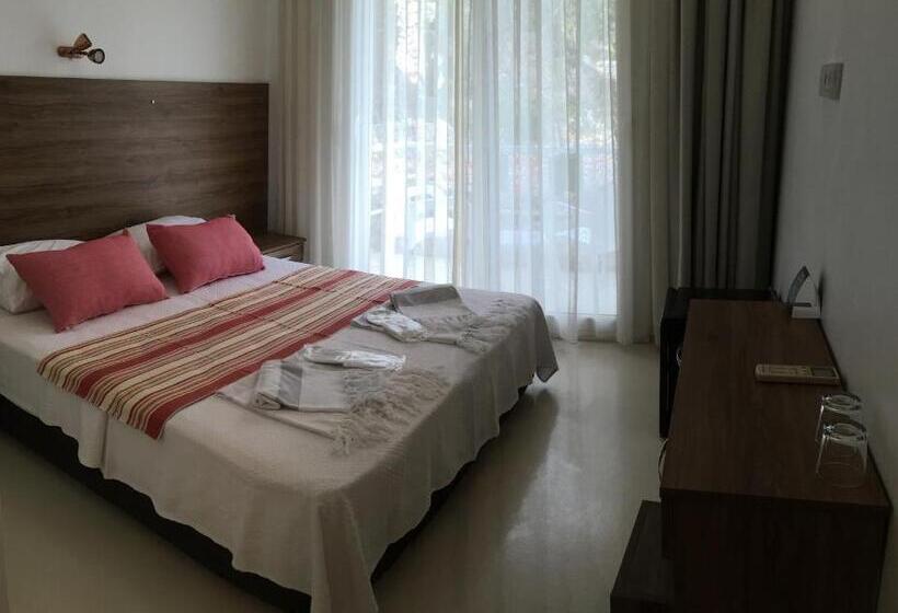 اتاق استاندارد, La Moda Beach