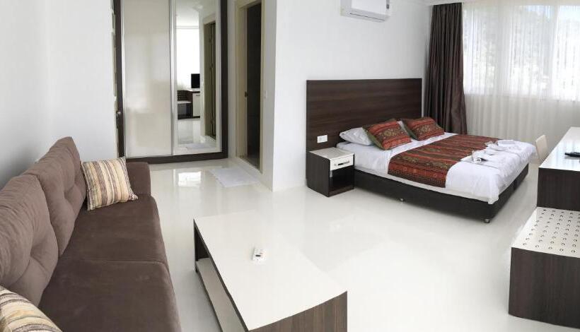 اتاق استاندارد با تخت بزرگ, La Moda Beach