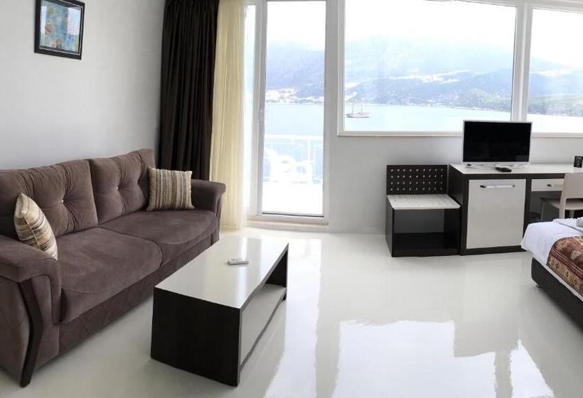 اتاق استاندارد با تخت بزرگ, La Moda Beach