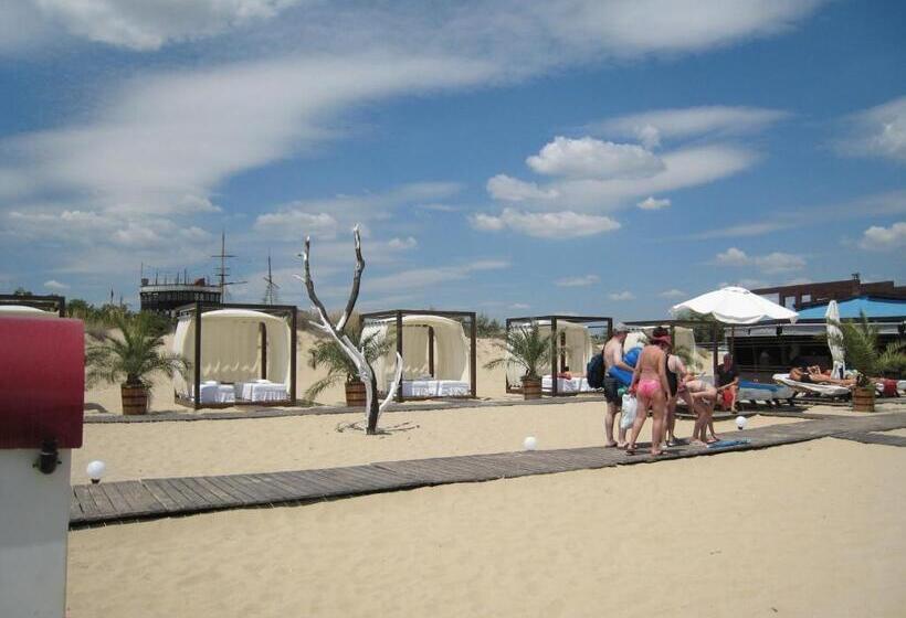 آپارتمان 1 خوابه, Boutique Suites Rainbow 4