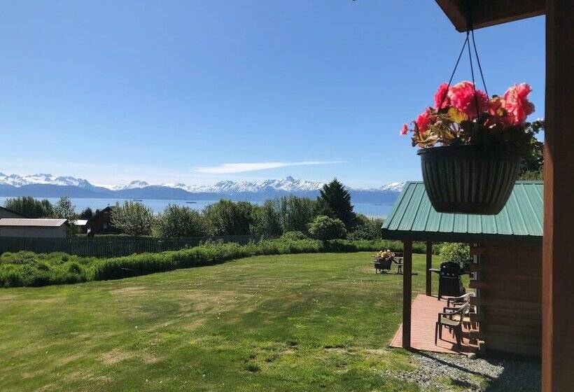 Хижина, Glacier View Cabins