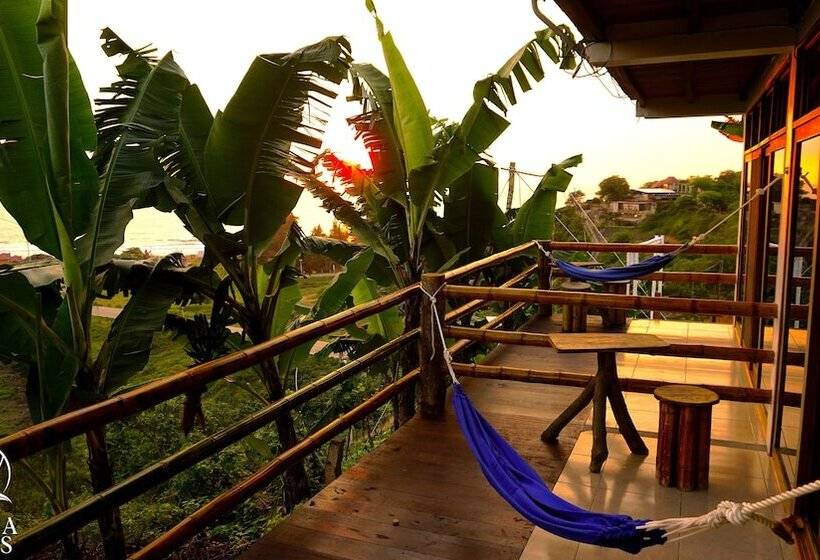 اتاق لوکس با چشمانداز دریا, Punta Hills Montanita