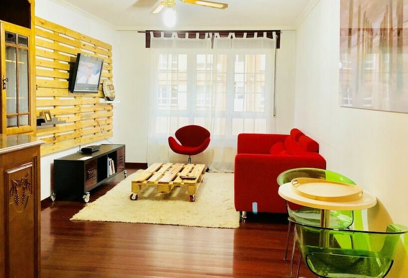 3 Bedroom Premium Apartment, O Faro Apartments