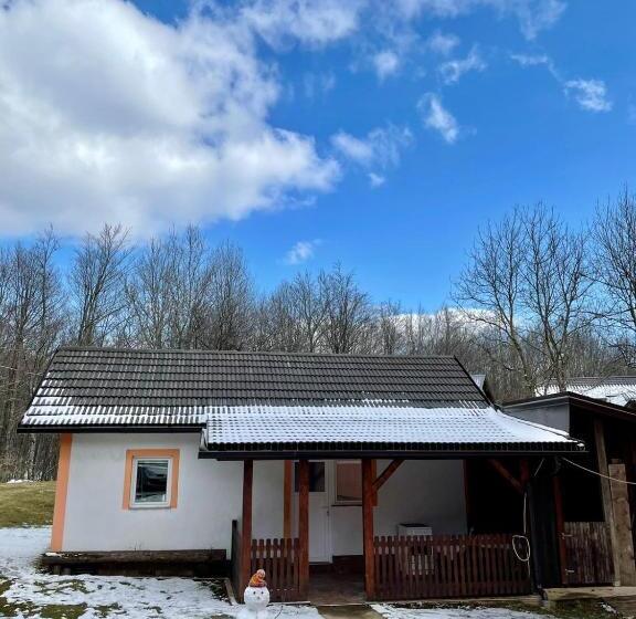 بانگلوی استاندارد, Plitvice Rooms Family Glumac
