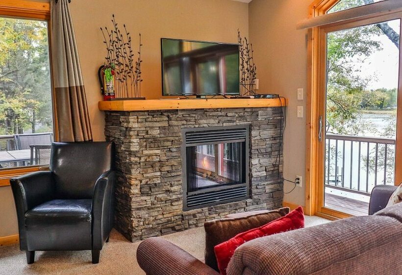 منزل غرفة نوم واحدة, Lost Lake Lodge