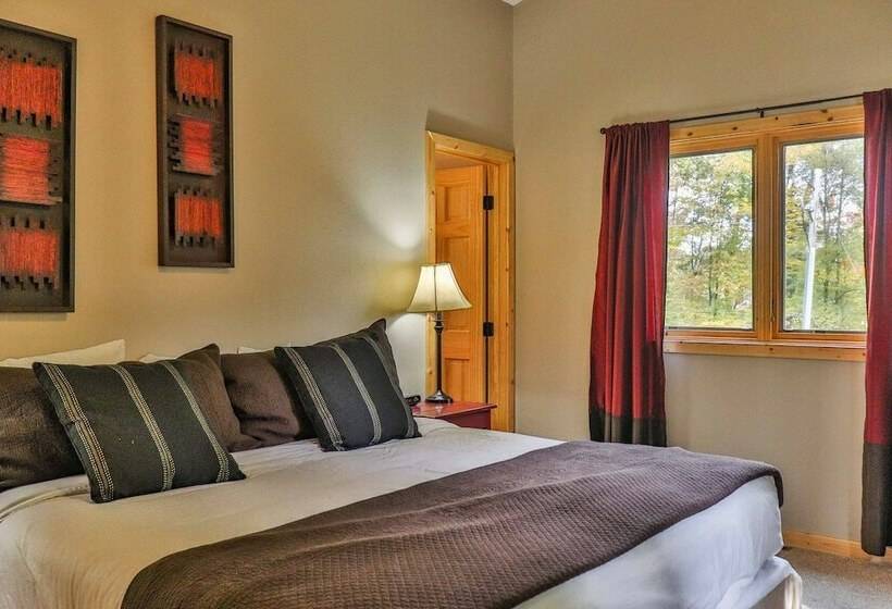 منزل غرفة نوم واحدة, Lost Lake Lodge